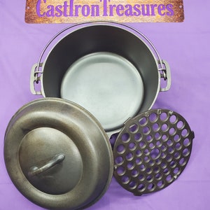 Matching Favorite Piqua Ware #8 Cast Dutch Oven with Doughnut Self Basting Lid, Locking Bail Handle & Trivet Smooth Ready to Use Or Display