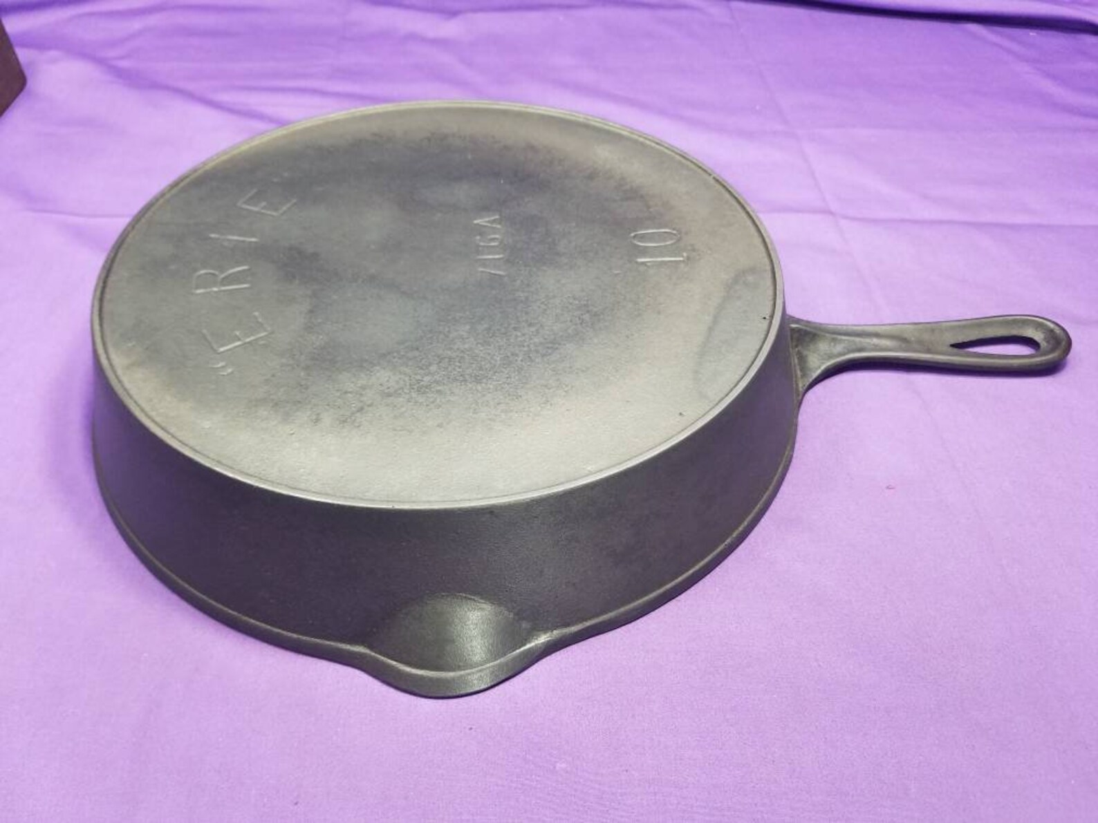 Excellent 10 ERIE Cast Iron Skillet with Strong Etsy