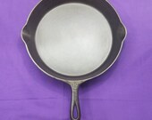 Near Mint 12 Griswold Cast Iron Skillet Block Logo ERIE PA Sits Flat 100 Original Milling Marks Ready to Use Or Display Beautiful Like New