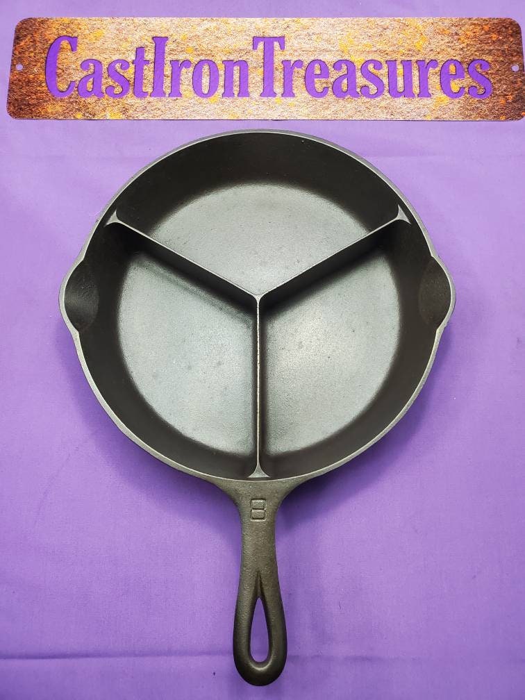 Rare Griswold all in One Cast Iron Divided Dinner Skillet With Smooth  Bottom Extremely Smooth Clean 1008 Ready to Use or Display Beautiful 