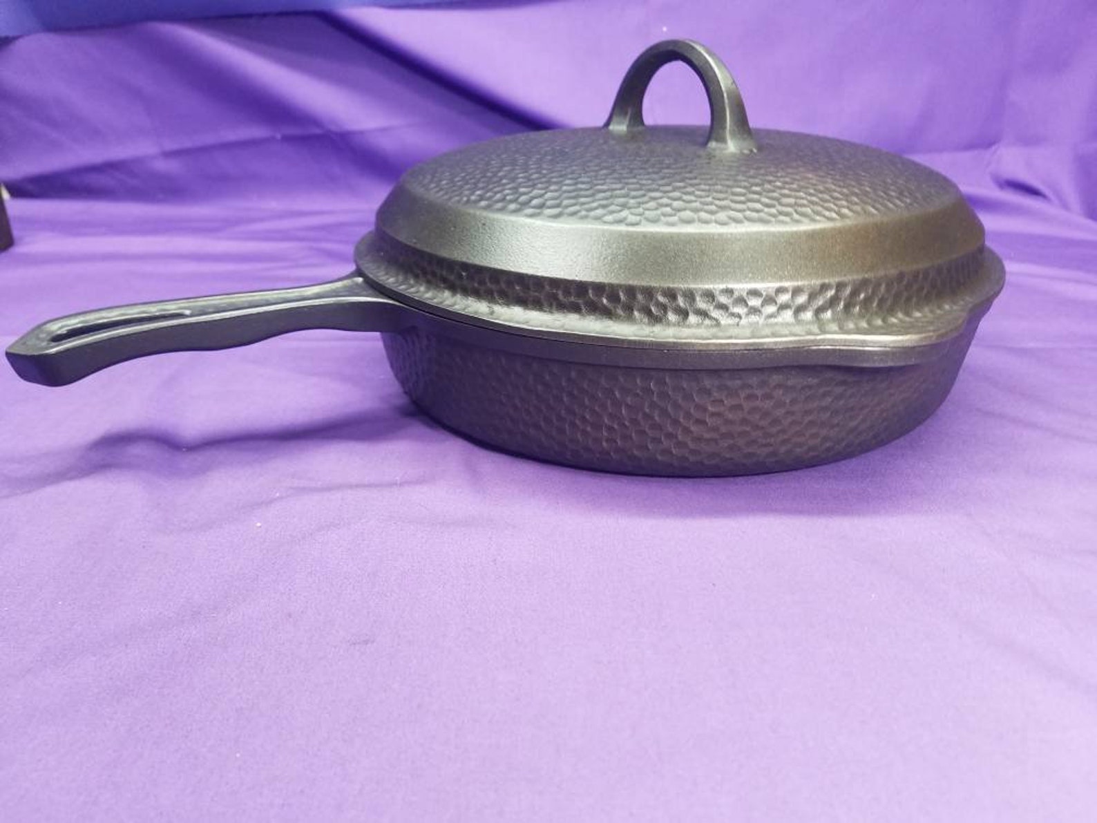 Rare 8 Griswold Hammered Cast Iron Skillet w/ Hinged Lid Etsy