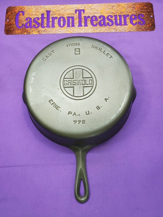 Griswold 9 Cast Iron Extra Deep Skillet Chicken Pan Smooth Bottom Block  Logo ERIE PA USA 778 Smooth Clean Sits Flat Ready to Use or Display 