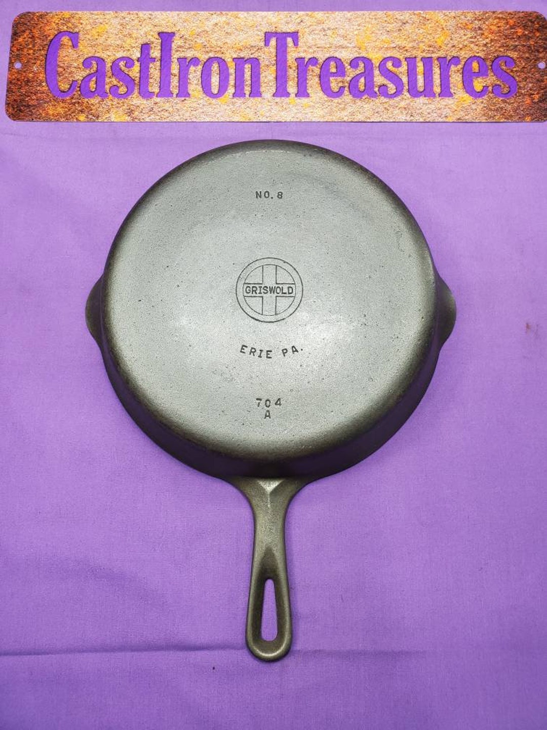 Very Nice 8 Griswold Cast Iron Skillet With Smooth Bottom ERIE PA Sits