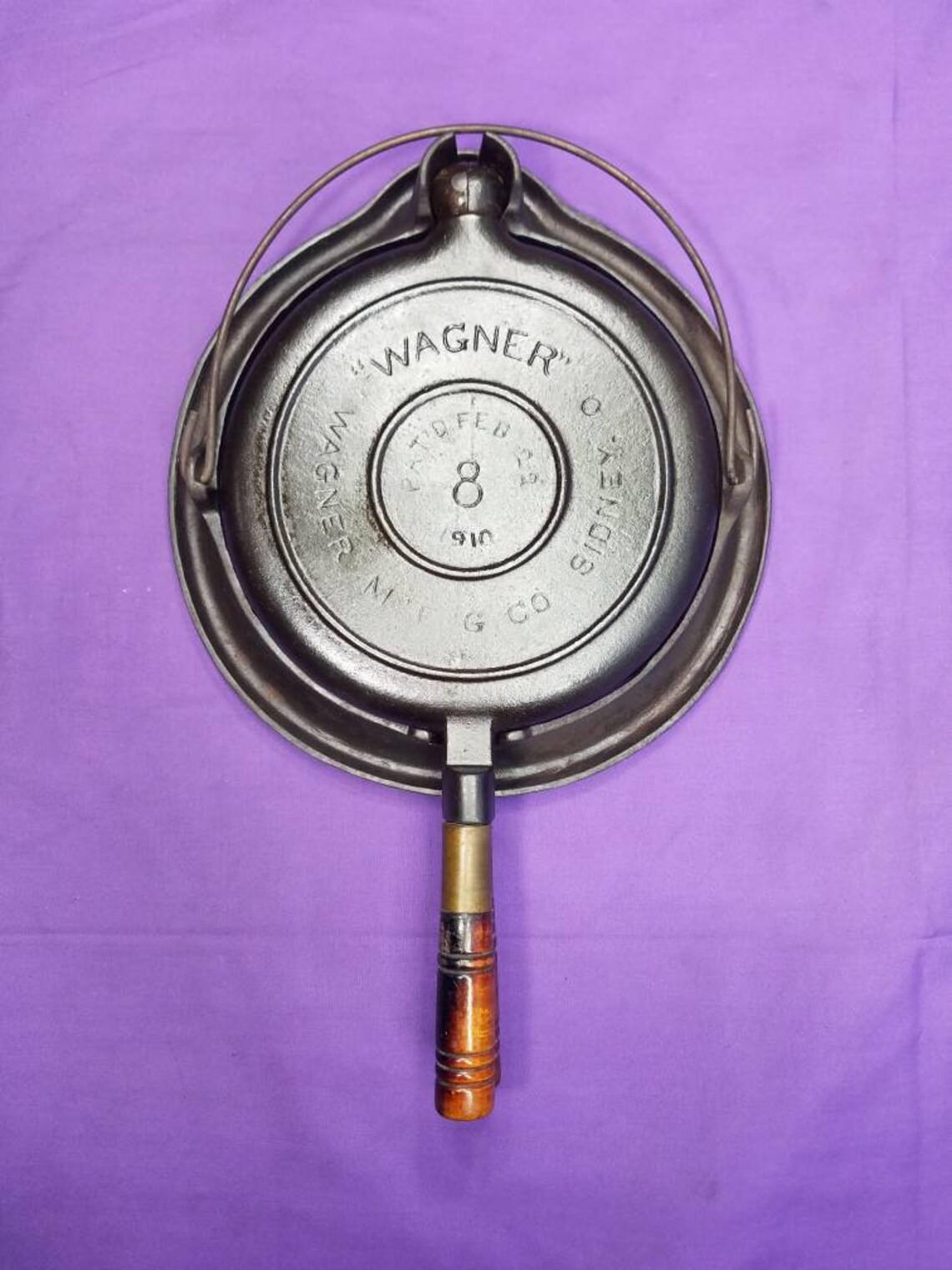 Very Nice 8 Wagner Cast Iron Waffle Maker with Low Base & Etsy