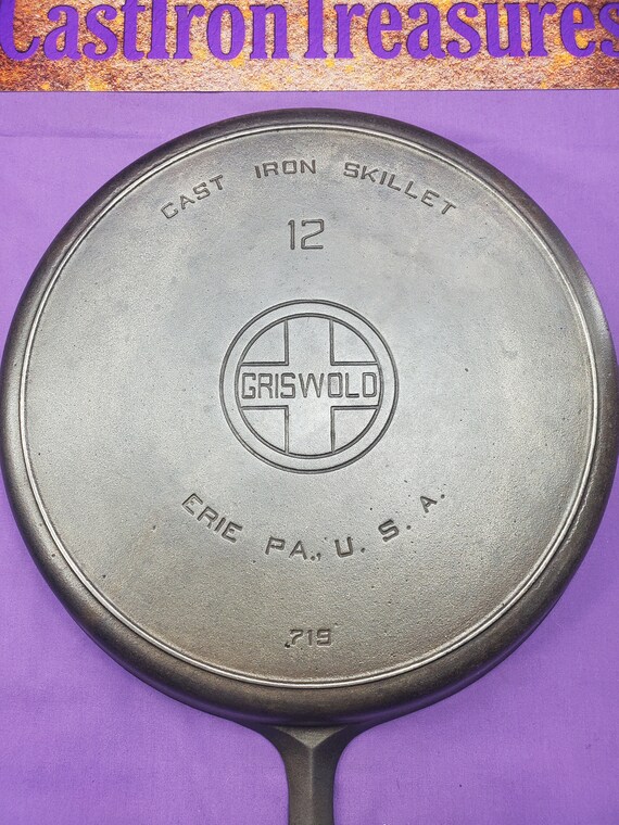 Vintage NICE Griswold 12 Cast Iron Skillet 719 Large Block 