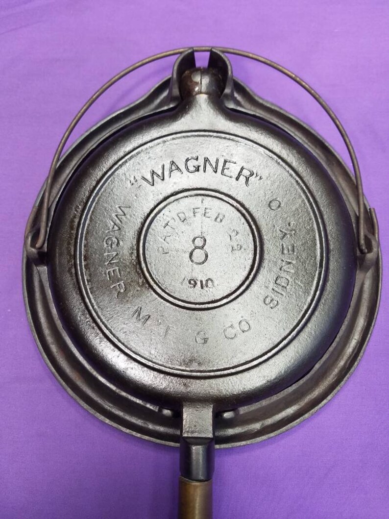 Very Nice 8 Wagner Cast Iron Waffle Maker with Low Base & Etsy