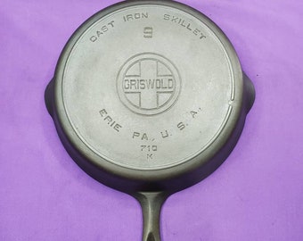 Excellent #9 Griswold Cast Iron Skillet with Heat Ring Block Logo ERIE PA USA Sits Flat Clean Glass Smooth Ready to Use Or Display Beautiful