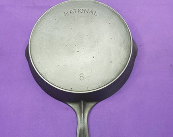 BEAUTIFUL HARD to Find Wagner Ware Sidney O 1219 Warm Over Pan Divided  Skillet Circa 1930's to 1940's 