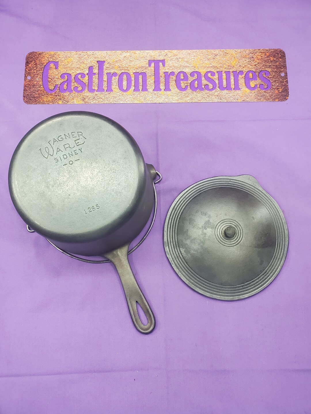 Rare Wagner Cast Iron Deep Fat Fryer With Matching Cover Lid BAIL