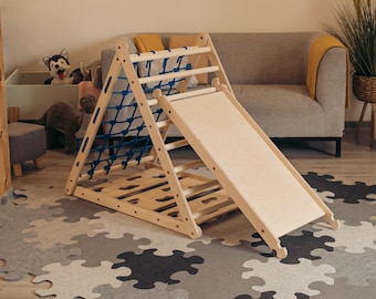 Klimdriehoek met kippenladderplank CLIMBupTOYS