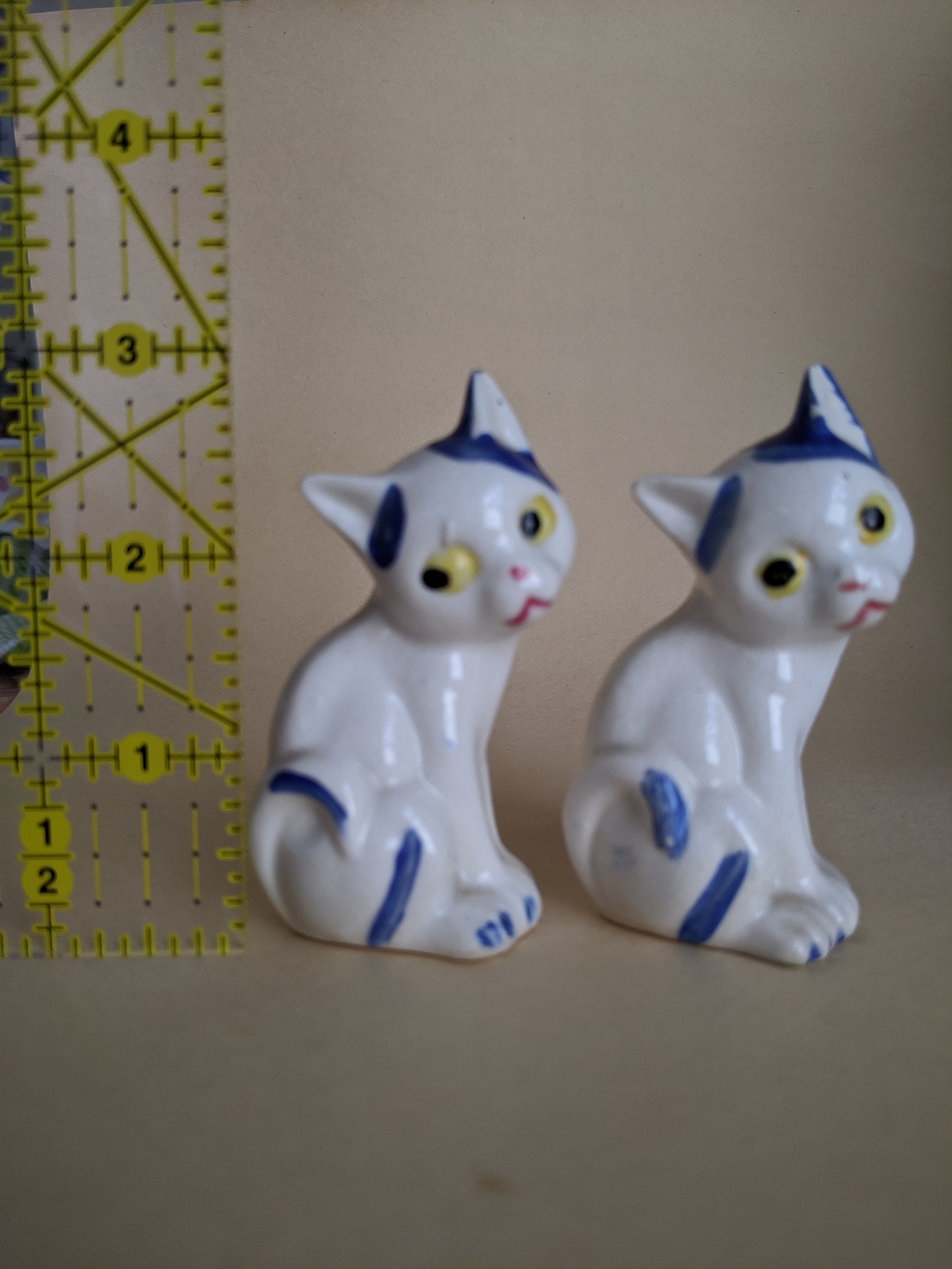 Vintage Ceramic Cat Salt and Pepper Shakers Made in Japan Sad Etsy