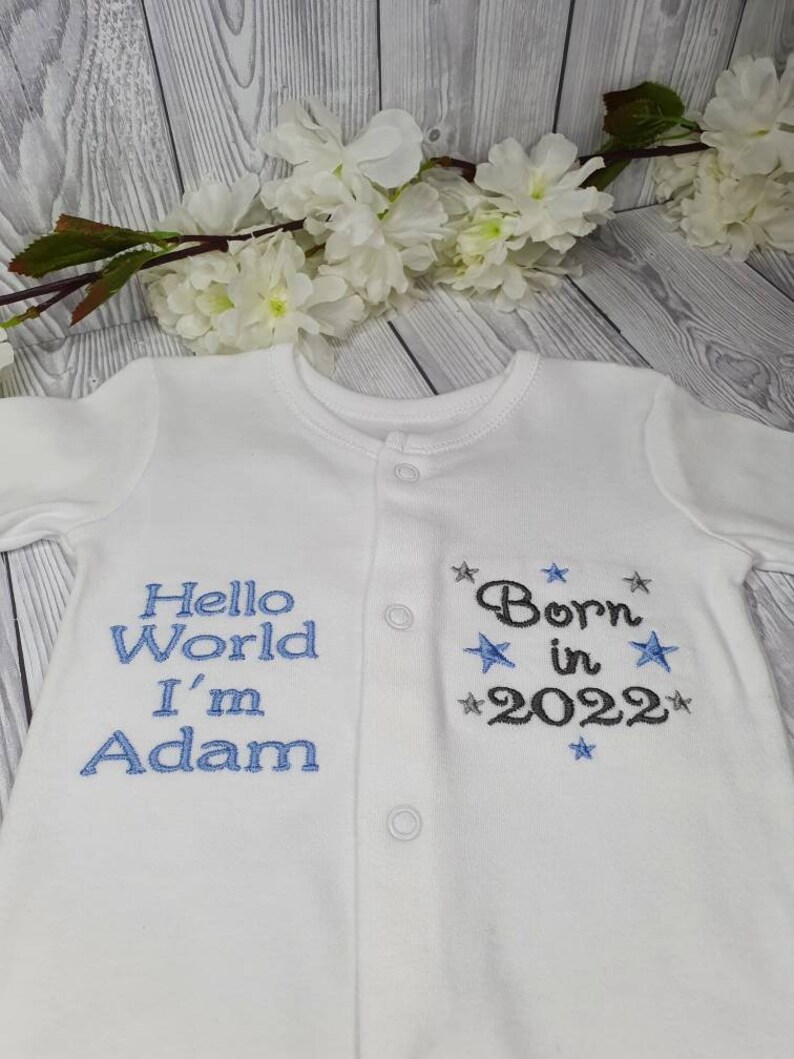 Born in 2022 Hello World I'm 2022 Baby Gift Newborn Etsy UK