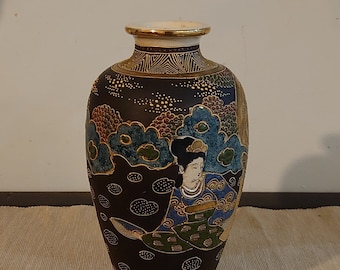 Vase Satsuma japonais - Probablement années 1910 ou début des années 1920 - Excellent état !