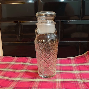 Cut Glass Diamond Pattern Decanter - Large Stopper - Rotating Pourer - Very Good to Excellent Condition c 500ml