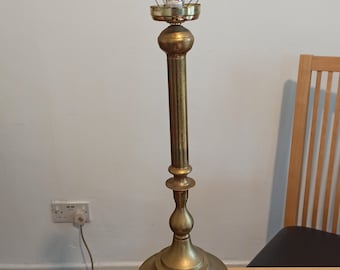 Vintage Table Lamp. Brass With Wood Base. Working.