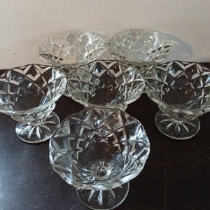 Set of 6 Glass Dessert Dishes.