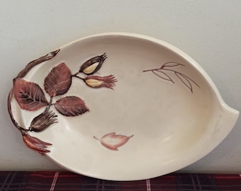 ＊Carlton ware walking Plate＊ Carlton Ware Walking Ware Plate with Yellow Shoes and Blue