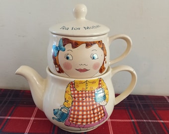 Vintage nieuwigheid theepot, 'Tea For Mother'.