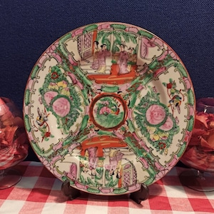 Chinese Porcelain Famille Rose, Decorative Plate. Macau. c1965.