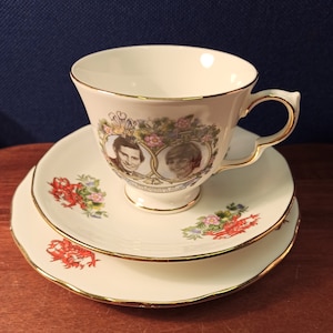 Charles and Diana Wedding Celebration Trio. Cup, Saucer and Plate. Queen Anne Ware. Bone China. 1981. Very Good Condition.