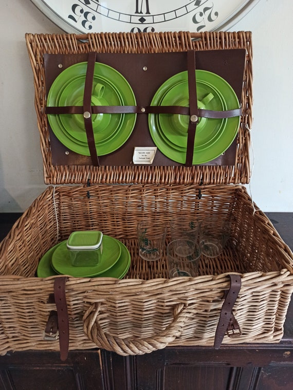 美品　Vintage picnic basket Vintage Picnic Basket With Lining - Etsy