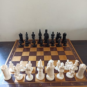 Vintage Chess Set & Pieces. Chess Pieces Boxed.