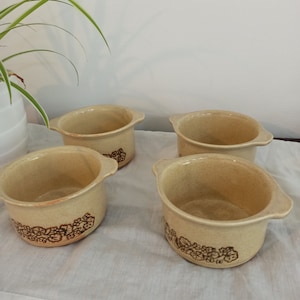 Vintage Soup Bowls. Good Condition.