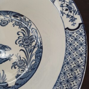 Vintage Fruit Bowl. Blue And White. "Yuan" by Wood and Sons. Excellent Condition. image 5