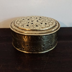 Vintage Brass Lidded Decorative Hinged Box