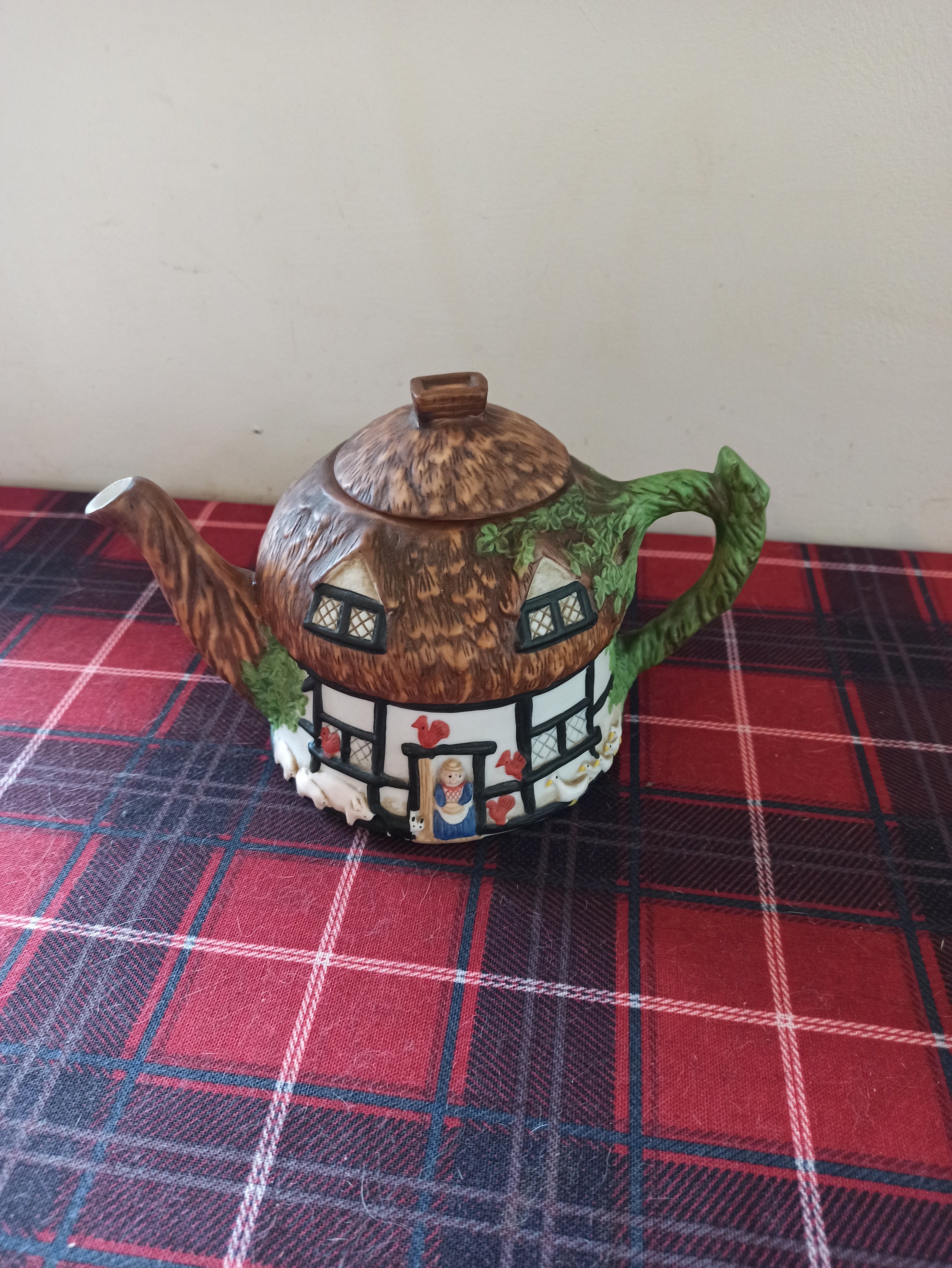 Vintage Fine China Novelty Teapot. Cottages Christopher Wren. Etsy