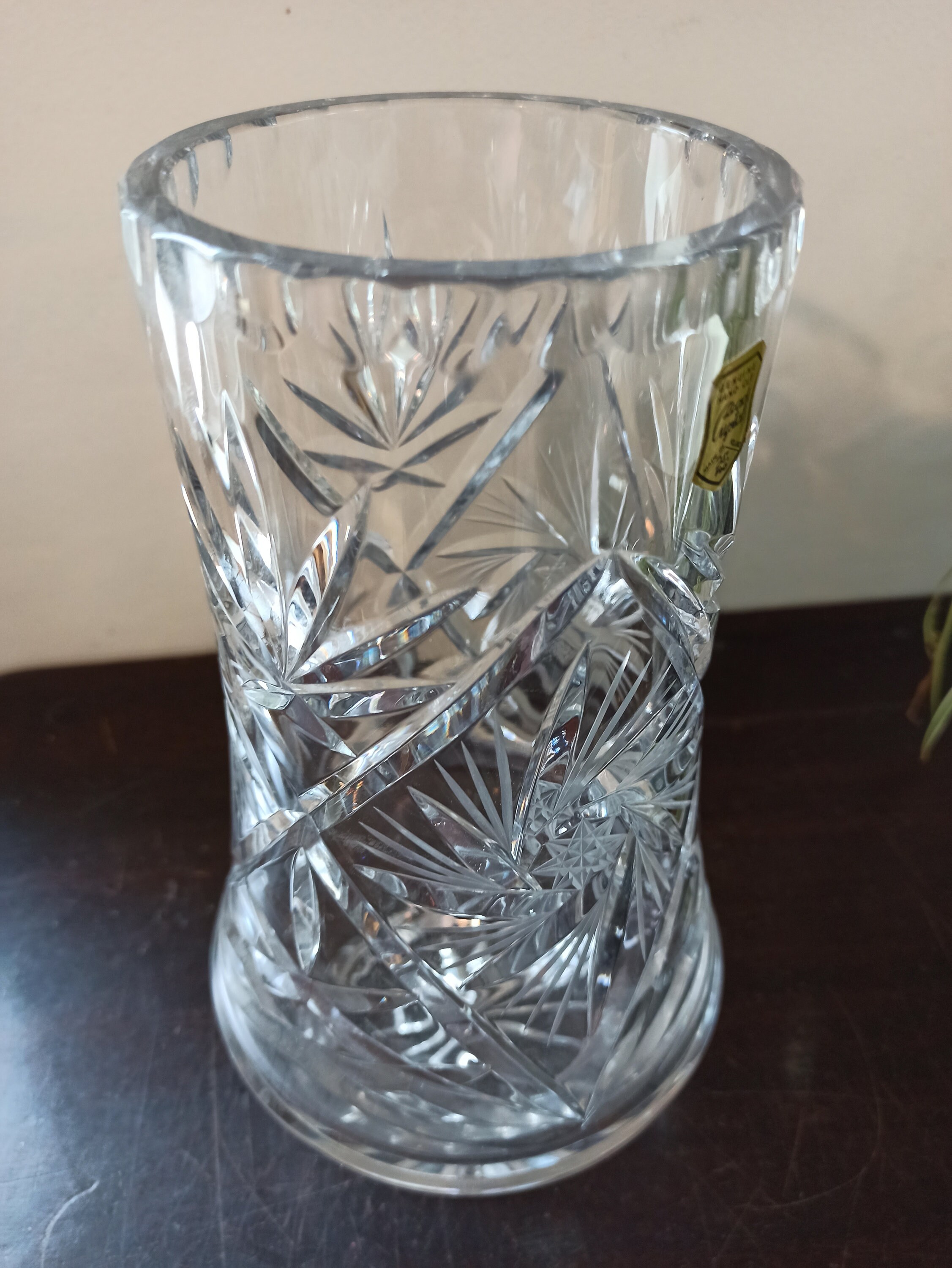 Genuine Hand Cut 24% Lead Crystal Vase. Excellent Conditon