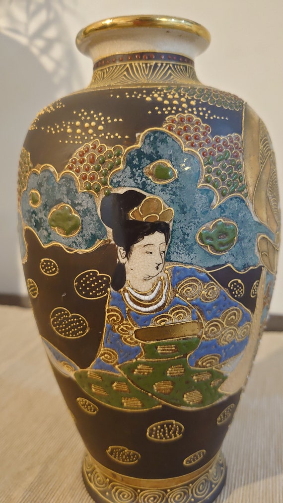 花瓶 花入 薩摩焼 日本の薩摩焼花瓶 - おそらく 1910 年代または 1920 年代初頭 - 状態
