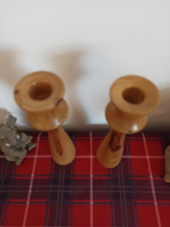 木製の燭台2個セット。状態良好。 - Etsy 日本