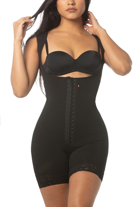 Shapewear & Fajas Sculpting wide/straps vest made with thermal