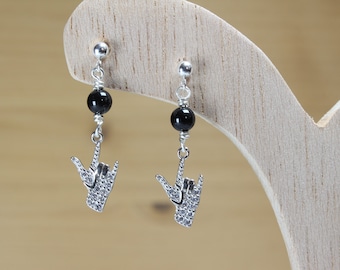 Handrings silver 925 and zirconium oxide | Metal hand| Devil&#39;s Horns| Black agate pearl | Hanging buckles| Gift