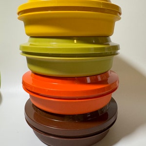 Retro Kitchen Tupperware 4 Sets of Vintage Seal-N-Serve Bowls & Lids Harvest Colors 1206/1207 - Brown, Orange, Yellow, Avocado/Green! Lovely