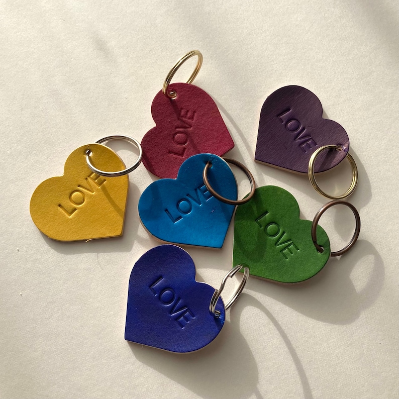 Leather 'Love' Heart Keyring Personalised 3rd Wedding Anniversary Wedding Favours Birthday Gift image 4