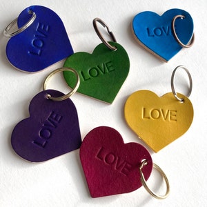 Leather 'Love' Heart Keyring Personalised 3rd Wedding Anniversary Wedding Favours Birthday Gift image 2