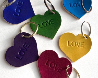 Leather heart keyring/ personlisation/ 3rd wedding anniversary/Valentines