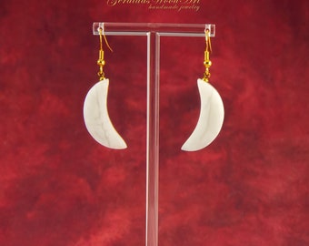 White wood earrings Earrings wood resin Exotic wood earrings Wooden earrings