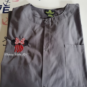Monogrammed Nursing Scrubs Long-sleeved Jacket with Pockets