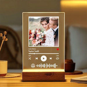 Personalisierte LED Photo & Song Plaque: Benutzerdefinierte Musik Acryl Nachtlicht