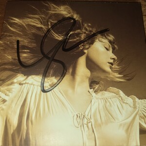 Taylor Swift Fearless 直筆サイン入りジャケットのみ il_300x300.5425957356_qjfh.jpg