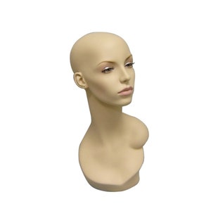 Female Mannequin Display Head Personalized Mannequin Display Head ...