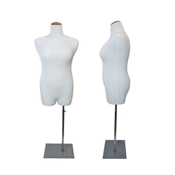 Plus Size Female Body Form Mannequin With Base 20W22W Etsy