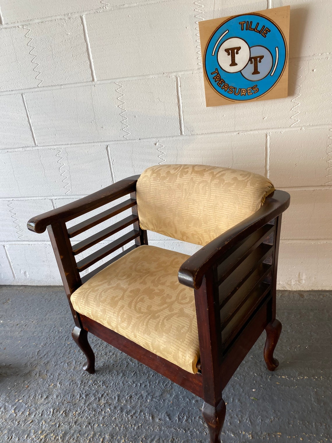 SOLD Vintage Utico piano chair with easy adjustable seat Etsy