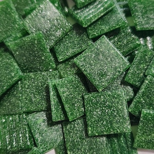 40 Emerald Green Square Mosaic Tiles (20 mm)