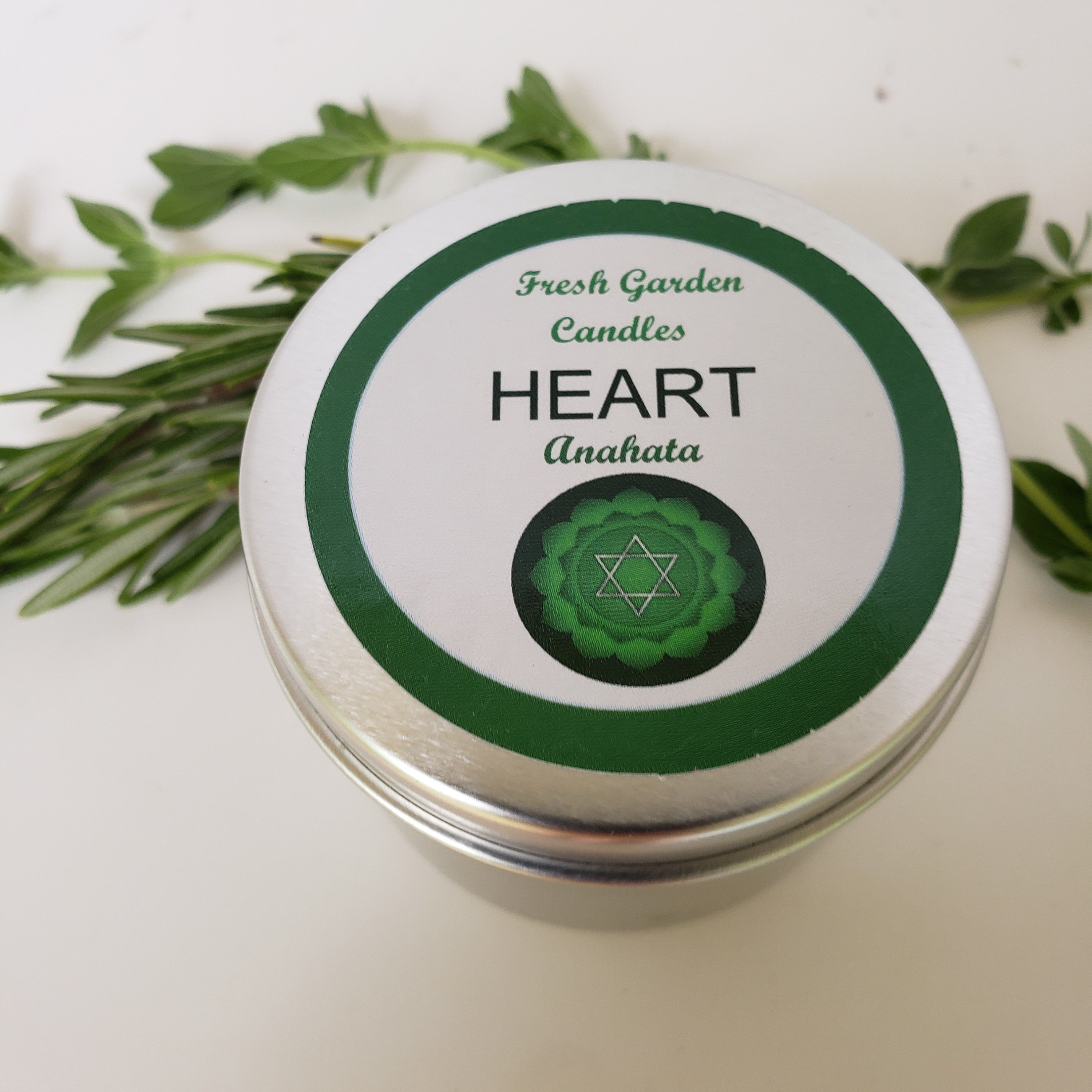 Heart Anahata 4th Chakra scented candle. Green Chakra Etsy.de