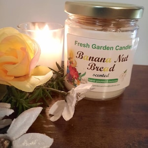 Banana Nut Bread scented candle/banana fall candle/banana bread gift/soy banana bread gift/home decor candle/banana nut fragrance/banana nut