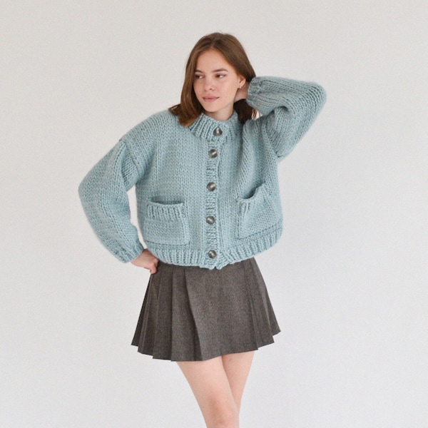 Cardigan pelucheux - Modèle de tricot